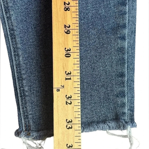 Old Navy Rockstar Mid Rise Super Skinny Ankle‎ Jeans Button Front Raw Hem - Picture 9 of 13